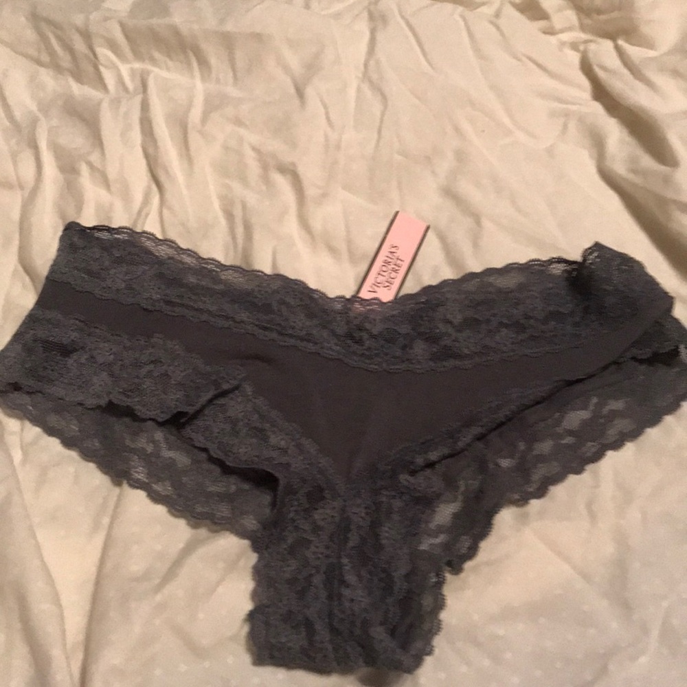 Panties - Picture 5 of 7